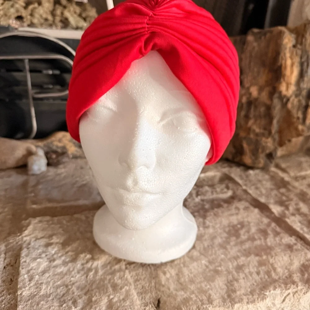 Source Unknown Vibrant Red Women's turban cap - Picture 3 of 6